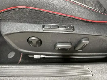 VW Golf 2.0 TSI GTI DSG Clubsport PANO LEDER H&K DC