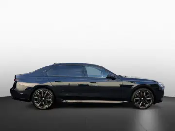 BMW 740 d xDrive M Sport Pro Leder DA