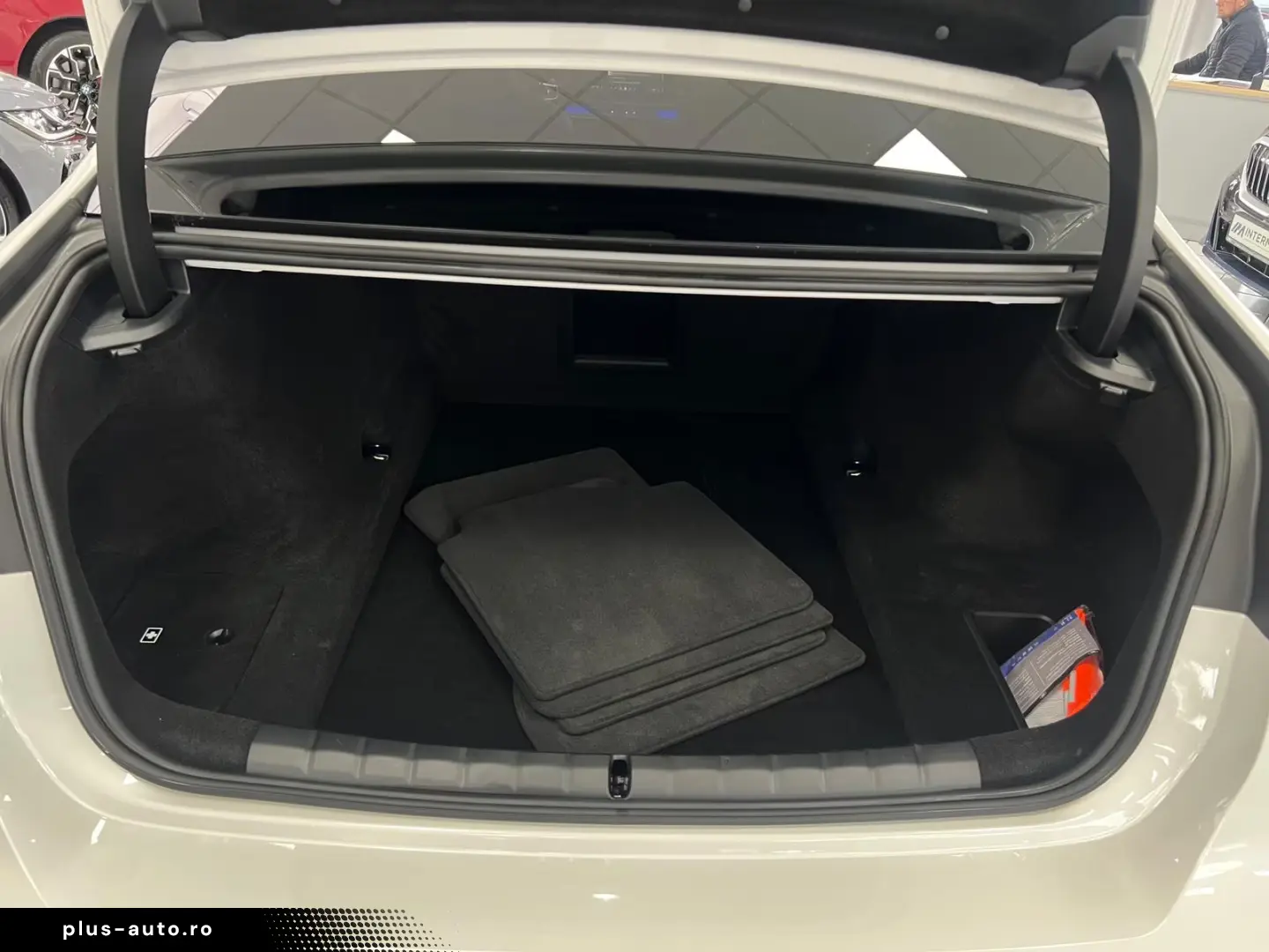 BMW 740 d xD M-Sport PANO-SKY ICONIC