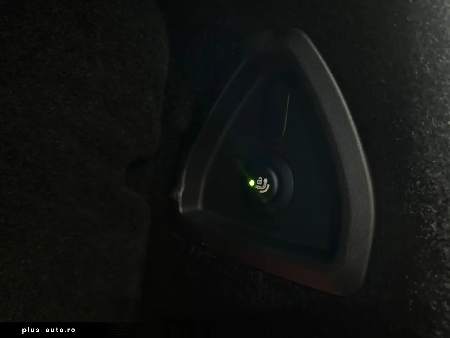 BMW 740 d xD M-Sport PANO-SKY ICONIC