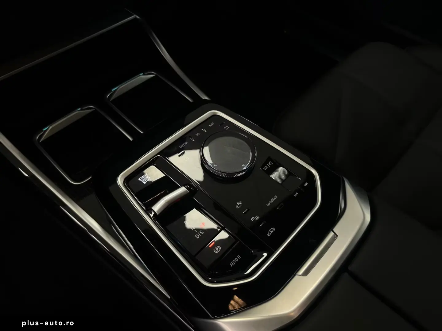 BMW 740 d xD M-Sport PANO-SKY ICONIC