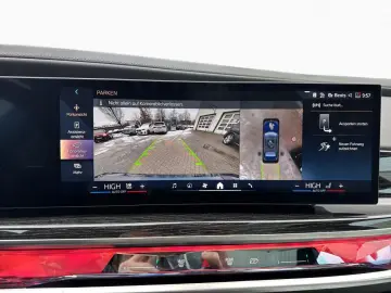 BMW 750 e xDrive M-Sport SkyLounge DA