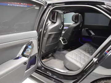 BMW 740 d xDrive M Sport Pano Memory