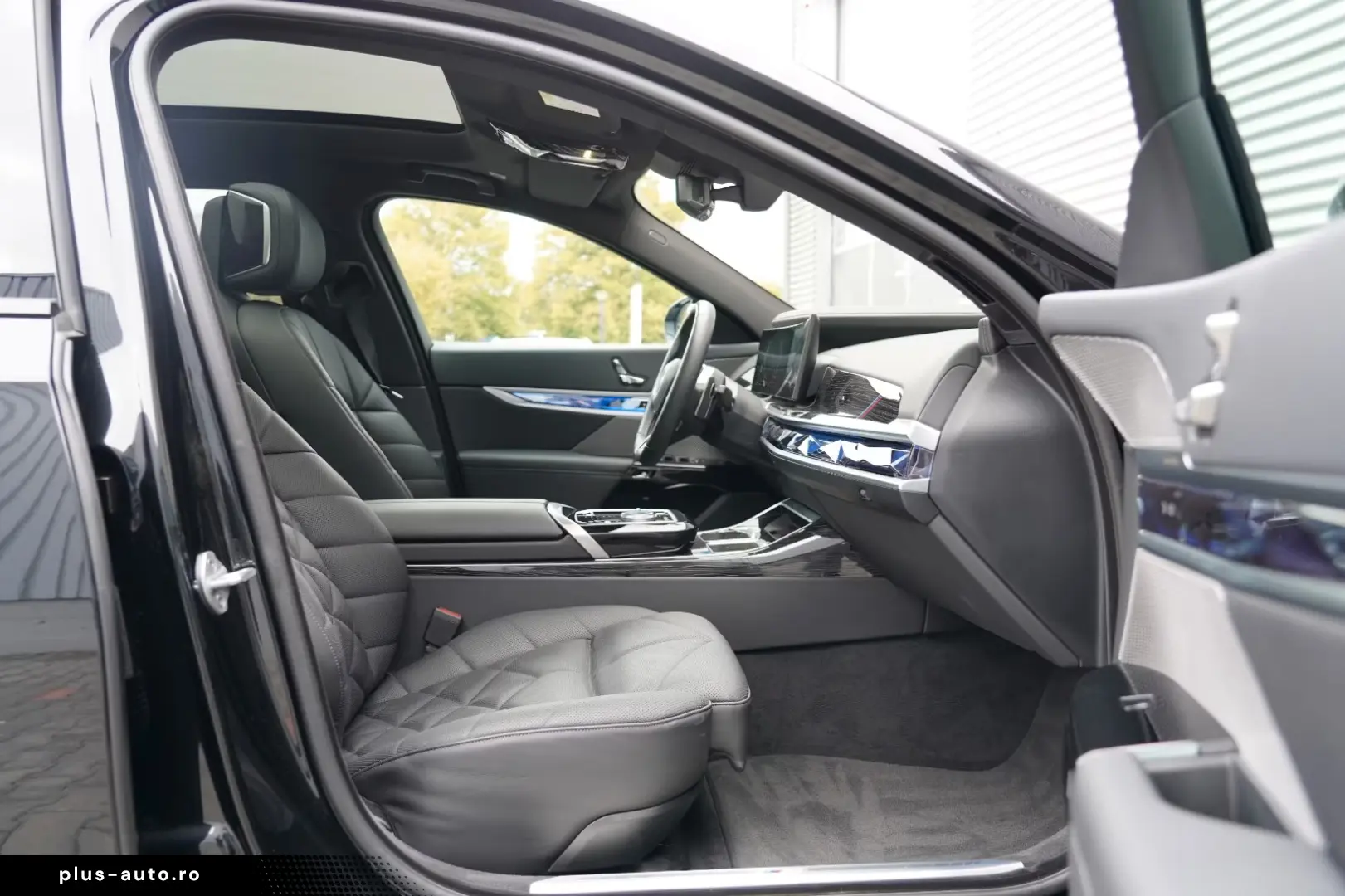 BMW 740 d xDrive M Sport SKYLOUNGE