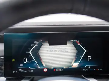 BMW 740 d xDrive M Sport SKYLOUNGE LUFT