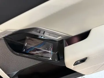 BMW 750 e xDrive M Sportpaket