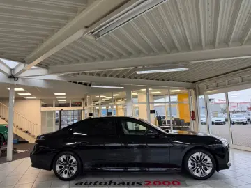 BMW 750 e xDrive M Sportpaket