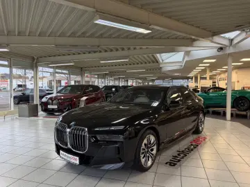 BMW 750 e xDrive M Sportpaket