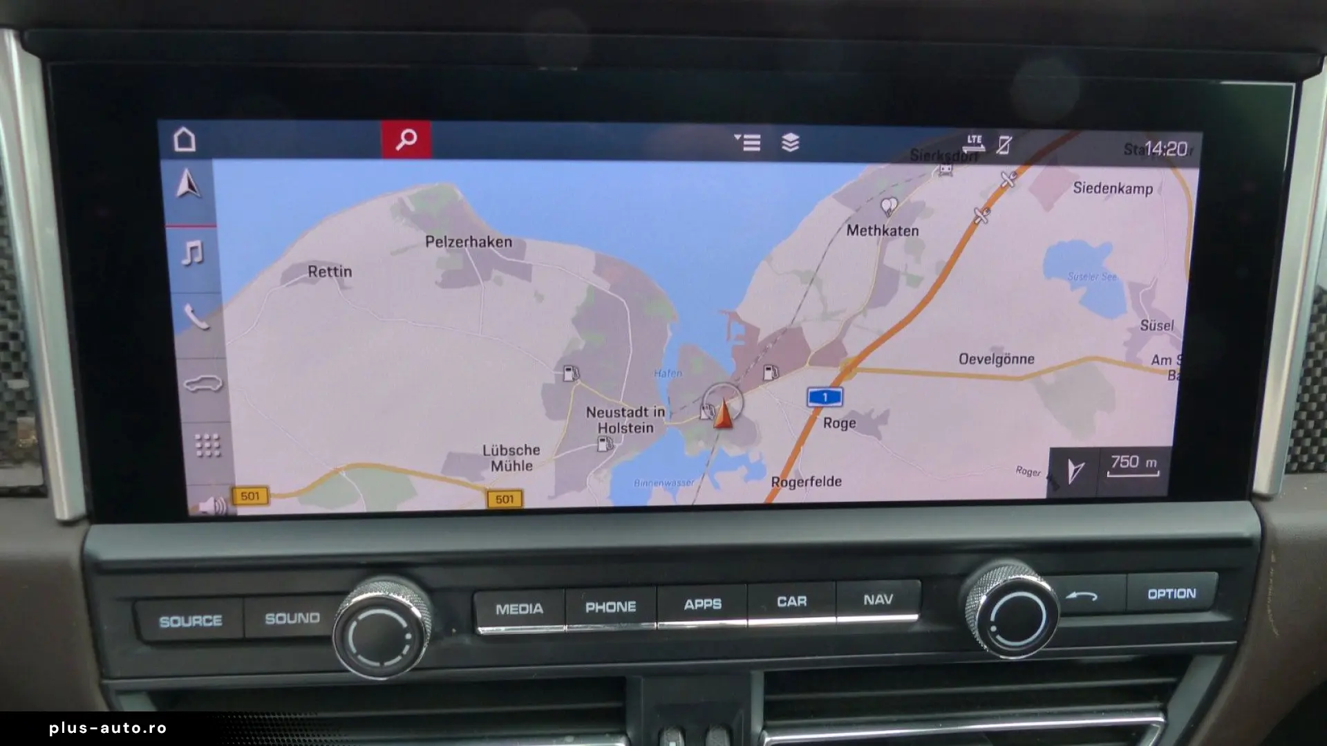 PORSCHE Macan 2.0 Sport Design Pano 21Zoll el.AHK