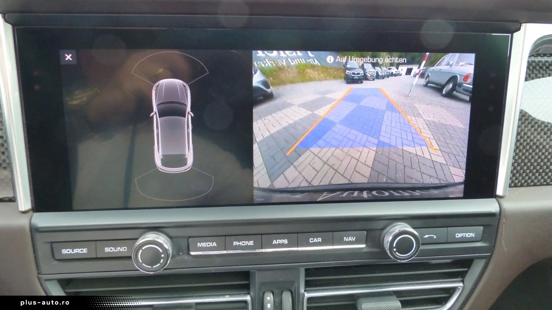 PORSCHE Macan 2.0 Sport Design Pano 21Zoll el.AHK