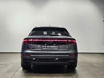 AUDI Q8 50 TDI S Line Black Pano Matrix Softc.Hud 22'