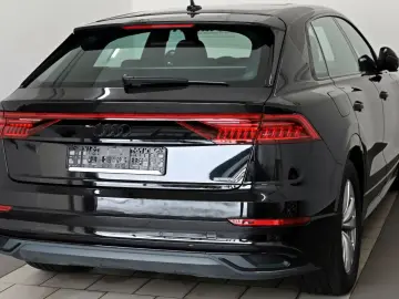 AUDI Q8 55 TFSI quattro  Navi SH Kamera Panorama B&O