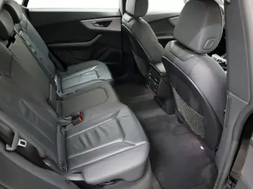 AUDI Q8 55 TFSI quattro  Navi SH Kamera Panorama B&O