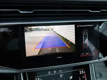 AUDI Q8 55 TFSI quattro  Navi SH Kamera Panorama B&O