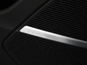 AUDI Q8 55 TFSI quattro  Navi SH Kamera Panorama B&O