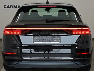 AUDI Q8 55 TFSI quattro  Navi SH Kamera Panorama B&O