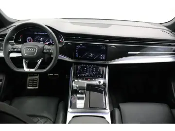 AUDI Q8 50 TDI quattro S line Navi Matrix AHK HUD