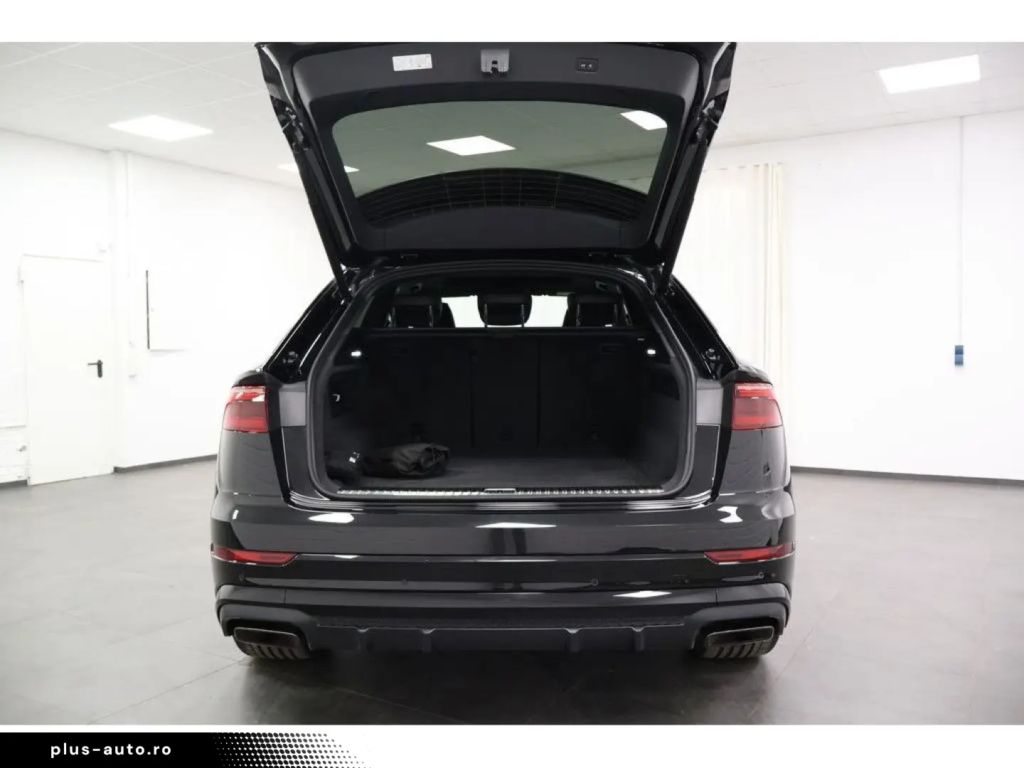 AUDI Q8 50 TDI quattro S line Navi Matrix AHK HUD