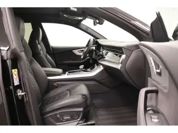 AUDI Q8 50 TDI quattro S line Navi Matrix AHK HUD