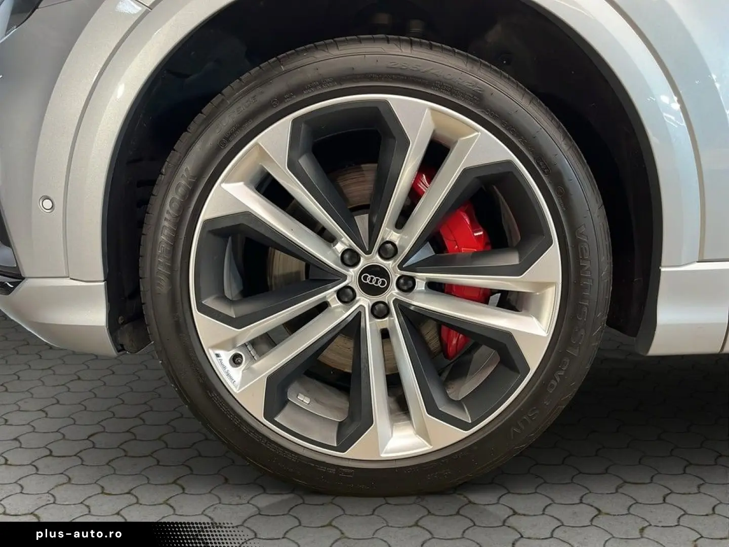 AUDI SQ8 4.0 TFSI quattro competition Matrix Pano AHK