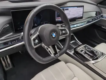 BMW 740 d xDrive Limousine M Sport Massage