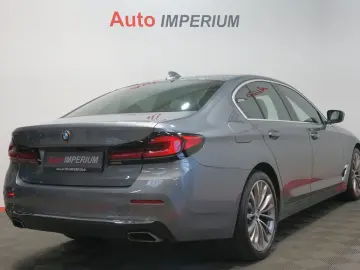 BMW 530 d xDrive Luxury Line Lim. LASER Leder RfK