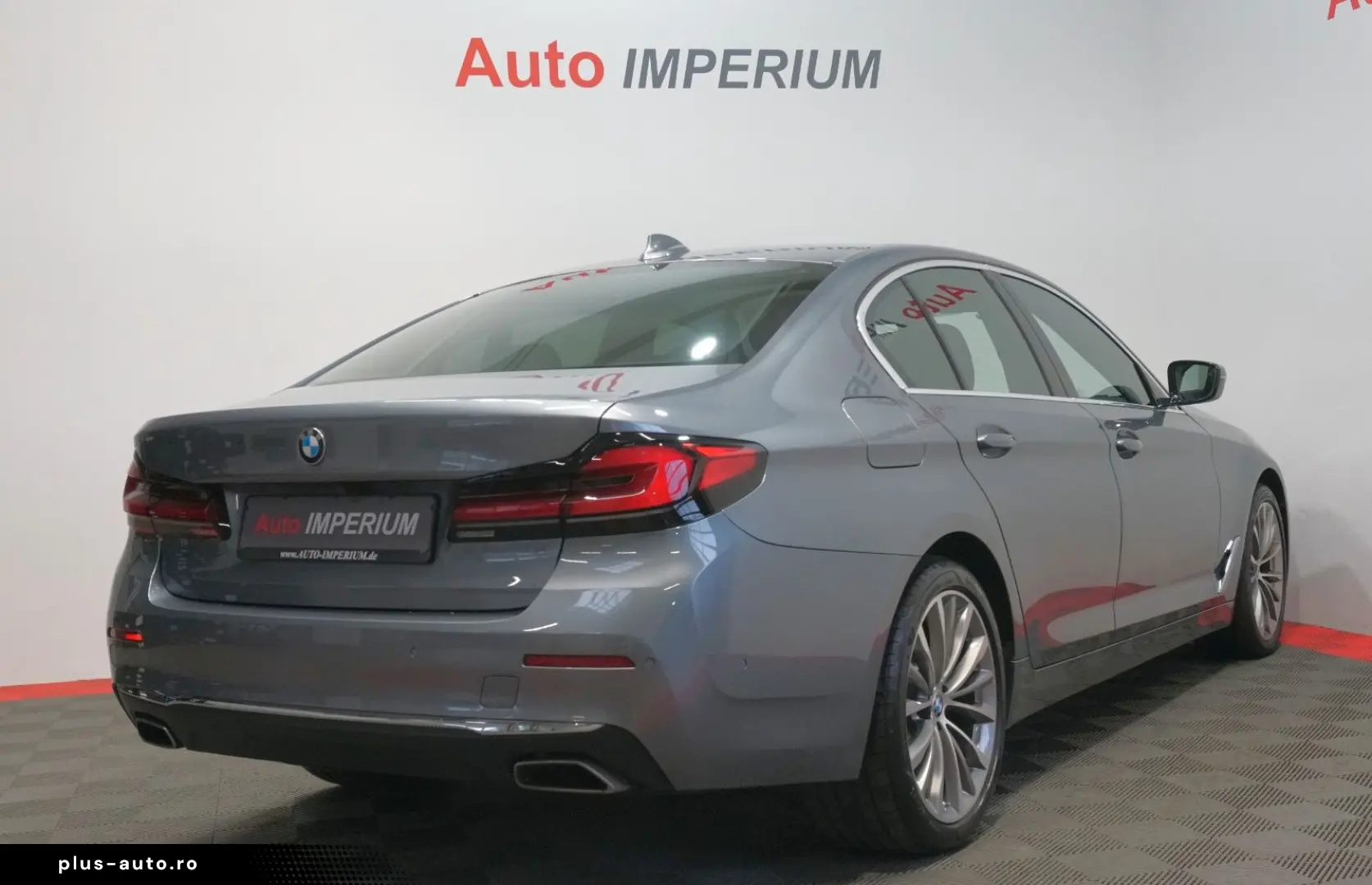 BMW 530 d xDrive Luxury Line Lim. LASER Leder RfK