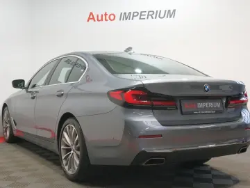 BMW 530 d xDrive Luxury Line Lim. LASER Leder RfK