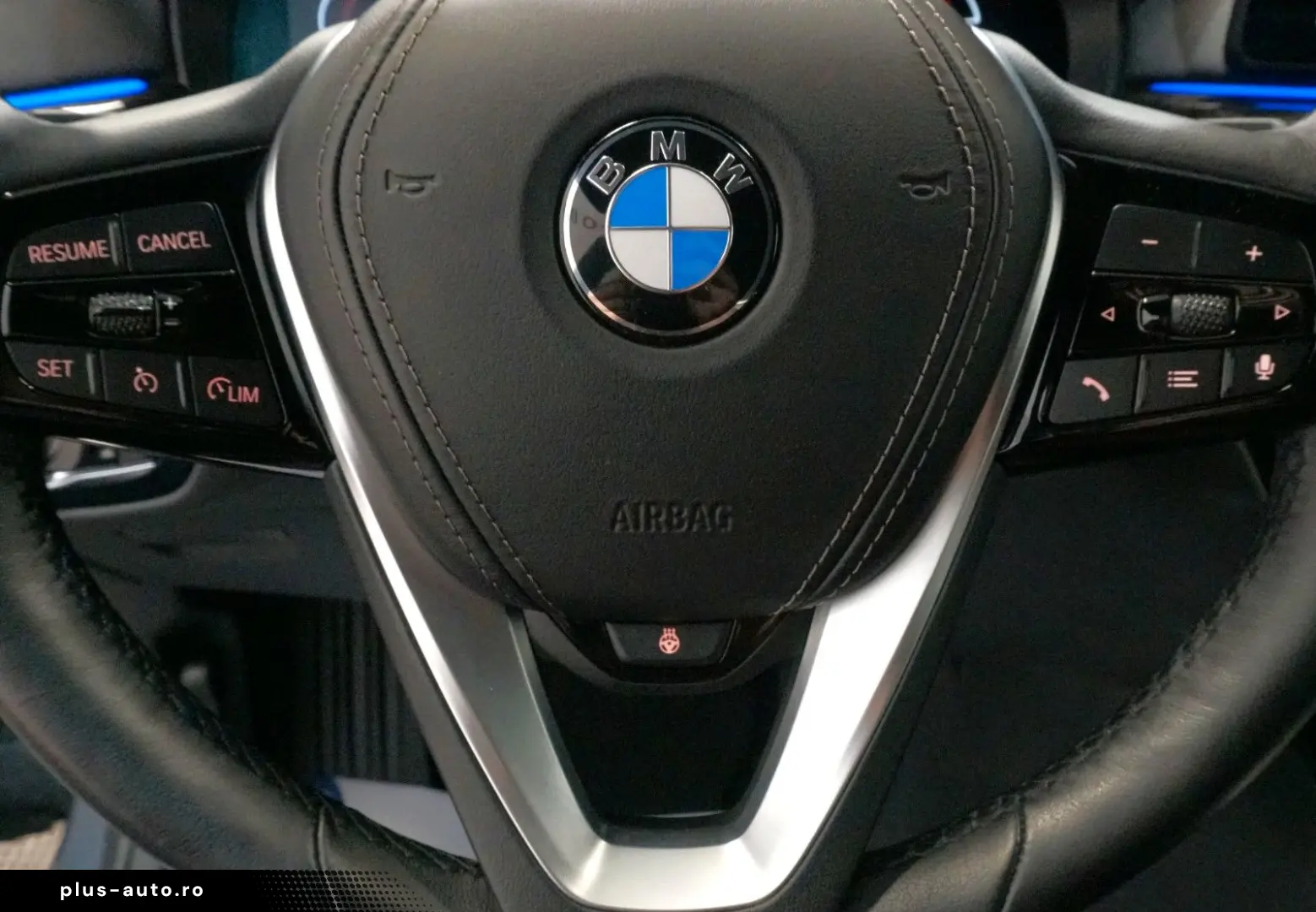 BMW 530 d xDrive Luxury Line Lim. LASER Leder RfK