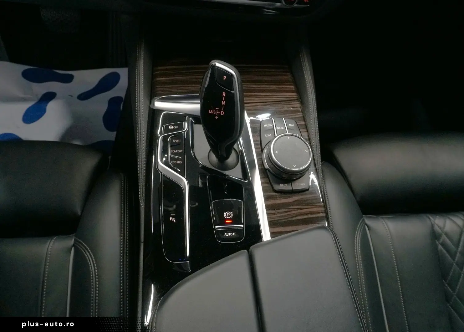 BMW 530 d xDrive Luxury Line Lim. LASER Leder RfK