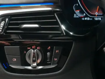 BMW 530 d xDrive Luxury Line Lim. LASER Leder RfK