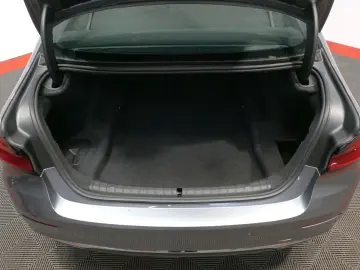 BMW 530 d xDrive Luxury Line Lim. LASER Leder RfK