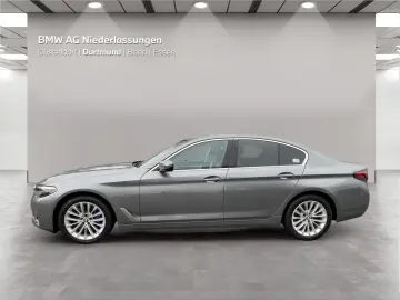 BMW 530d xDrive Limousine LiveCockpitProf Head-Up