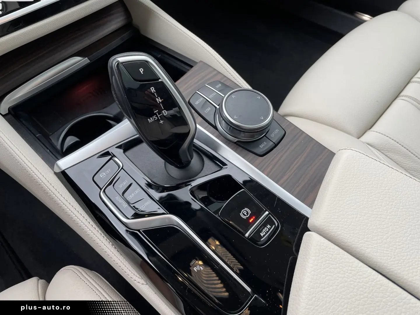 BMW 530d xDrive Limousine LiveCockpitProf Head-Up