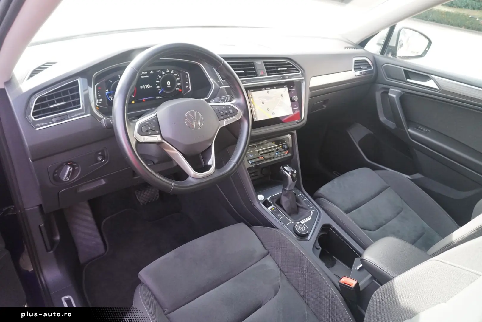 VW Tiguan Allspace 2.0 TDI DSG Elegance 4Motion AHK