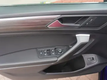 VW Tiguan Allspace 2.0 TDI DSG Elegance 4Motion AHK