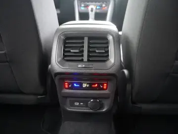 VW Tiguan Allspace 2.0 TDI DSG Elegance 4Motion AHK