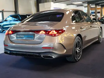 MERCEDES-BENZ E 300 de AMG Line Night samtbraun Burm&hellip;