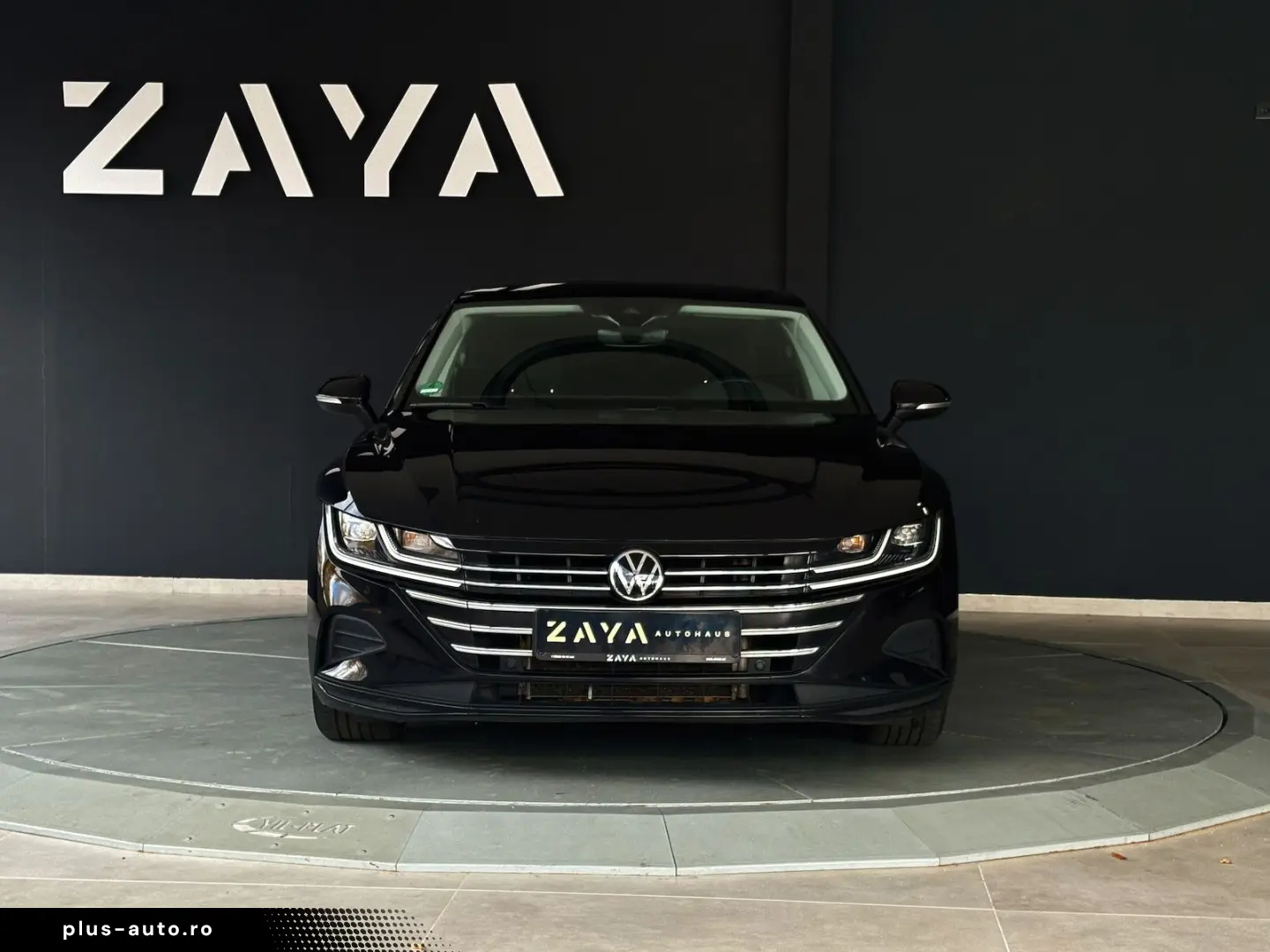 VW Arteon 2.0 TDI Limousine DSG AHK NAVI LED