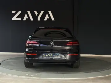 VW Arteon 2.0 TDI Limousine DSG AHK NAVI LED