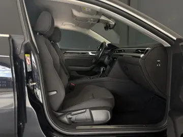 VW Arteon 2.0 TDI Limousine DSG AHK NAVI LED