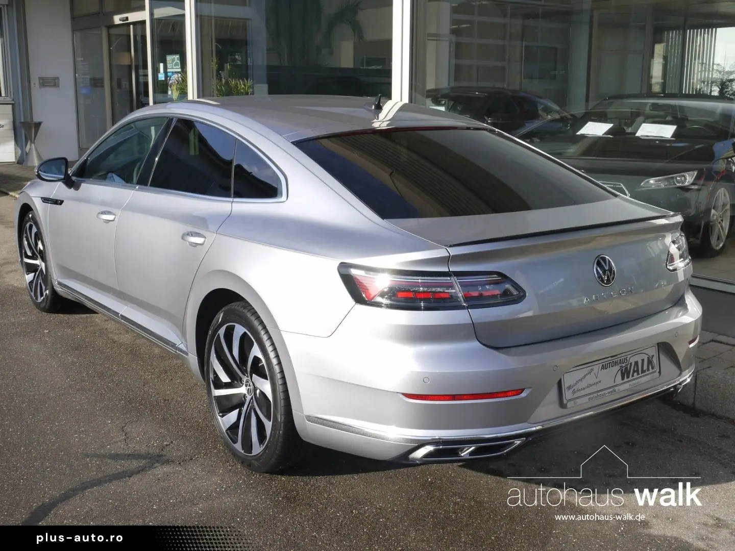 VW Arteon 2.0 TSI DSG R-Line NaviPro LED ACC RFK