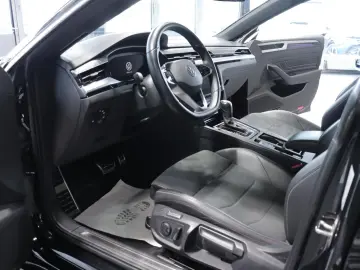 VW Arteon 2.0 TSI DSG R-Line