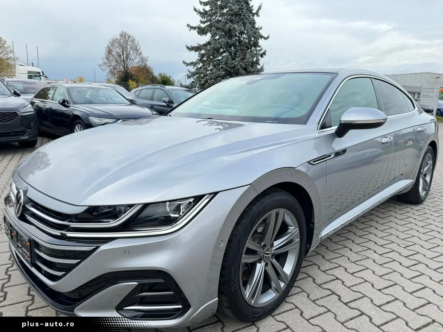 VW Arteon Lim 2.0 R-Line Kamera Panorama Virtual