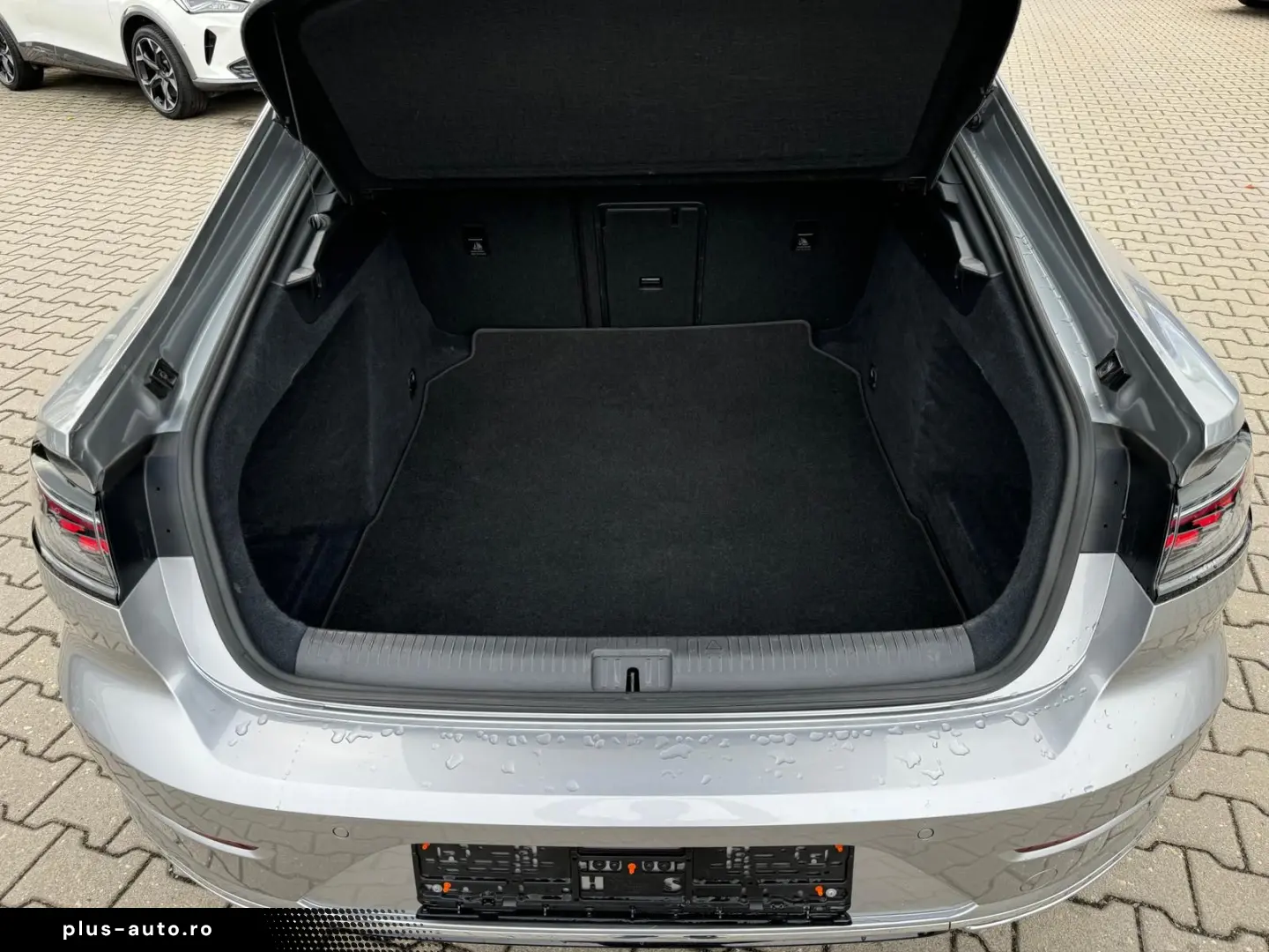 VW Arteon Lim 2.0 R-Line Kamera Panorama Virtual