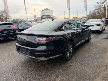 VW Arteon Elegance  Pano Navi LED Virtual ACC