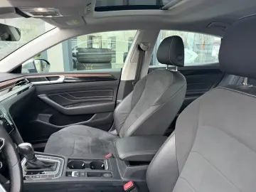 VW Arteon Elegance  Pano Navi LED Virtual ACC