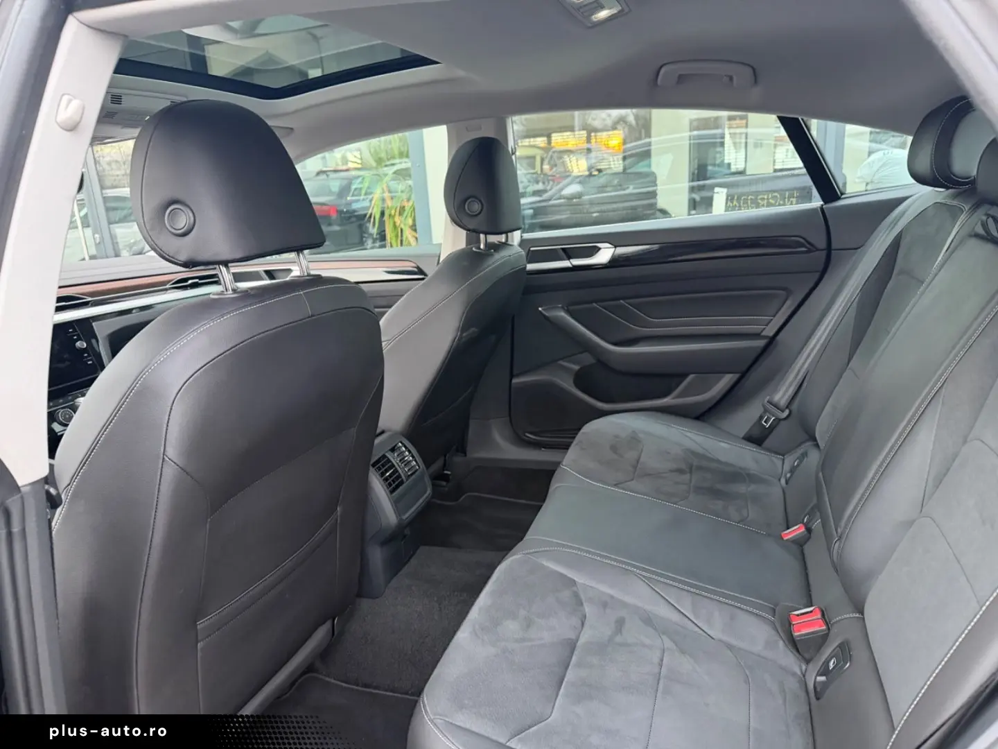 VW Arteon Elegance  Pano Navi LED Virtual ACC