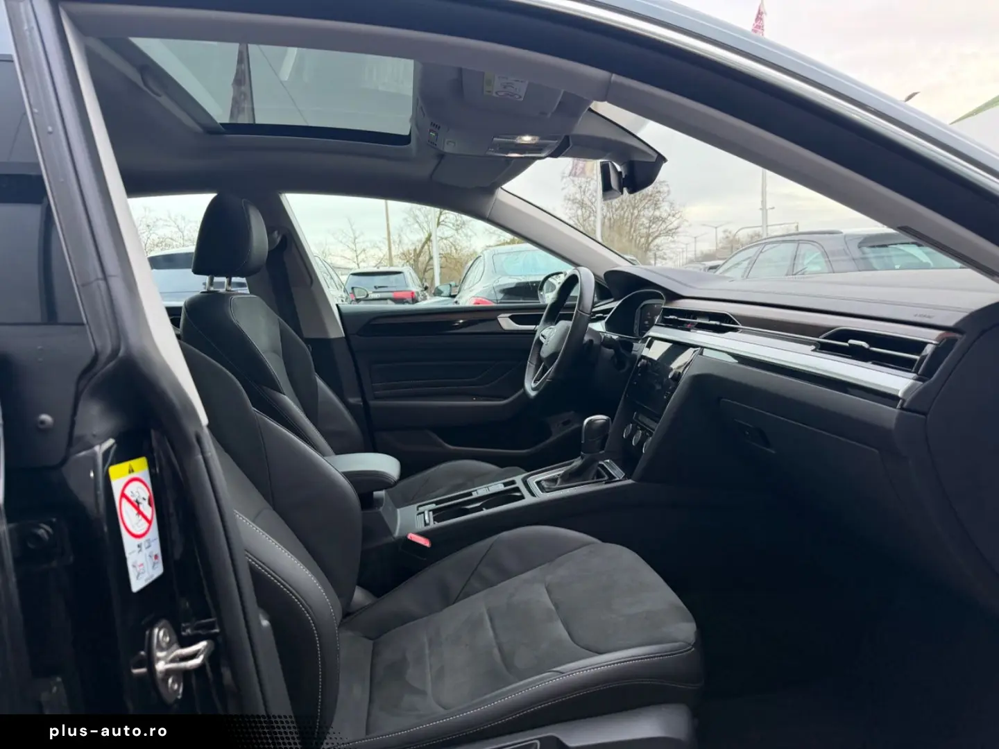 VW Arteon Elegance  Pano Navi LED Virtual ACC