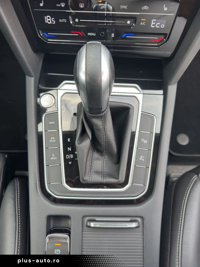 VW Arteon HUD StHz ViCo IQ.LIGHT M